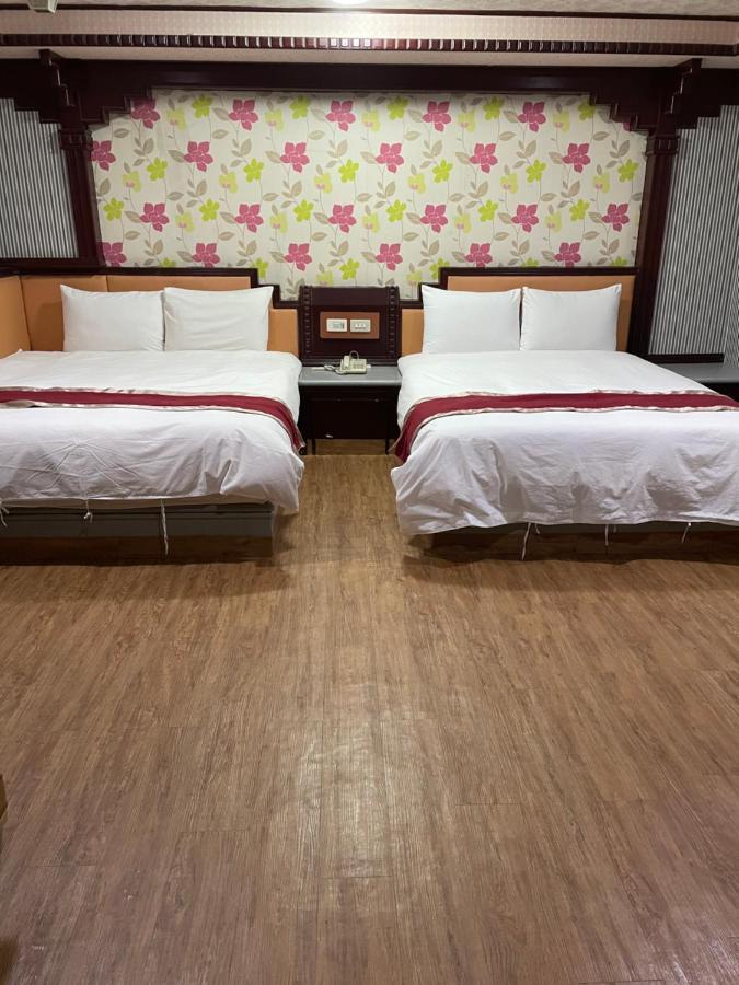 메이 화 호텔 카오슝 외부 사진